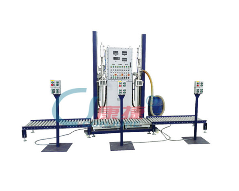 GCJ02-200-IIIB底充式半自動(dòng)液體灌裝機(jī)